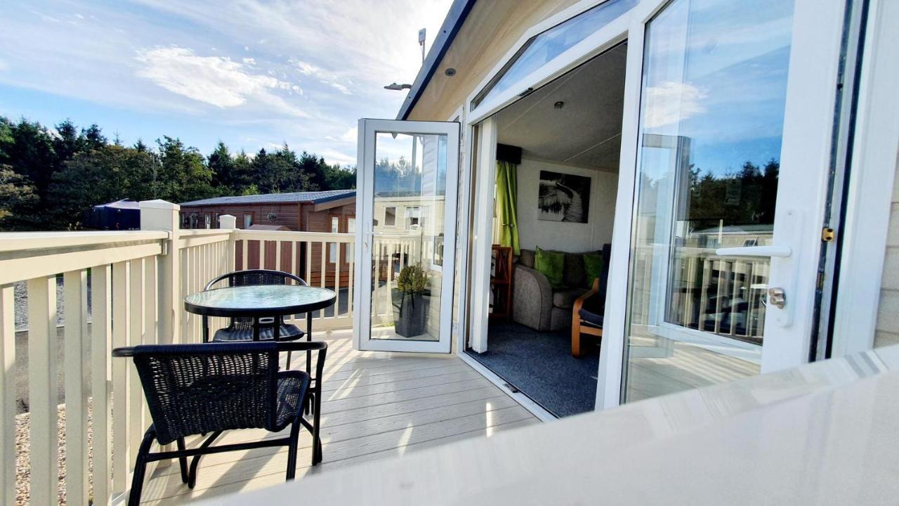 Apple Tree Lodge Hot Tub 3 Bedroom 2 Bars Morpeth Exterior foto